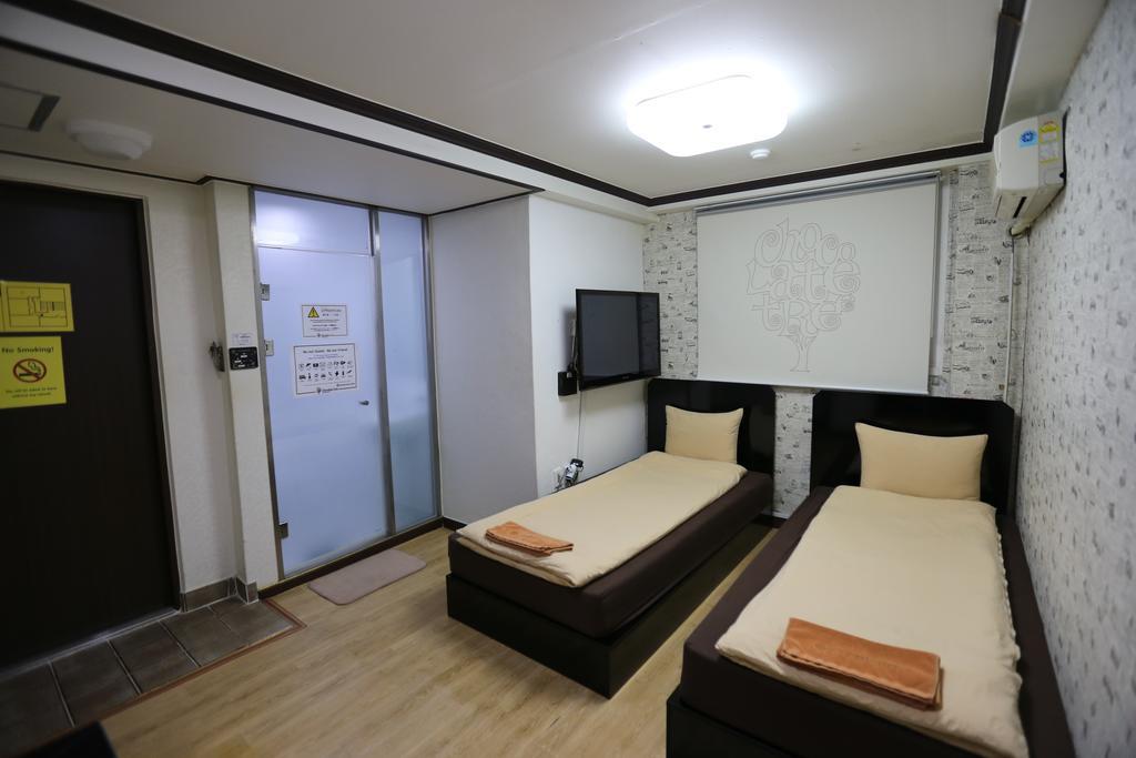 Chocolate Tree Sinchon Hotel Seul Exterior foto